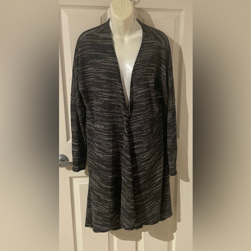 Elegant Black and Gray Women's Cardigan